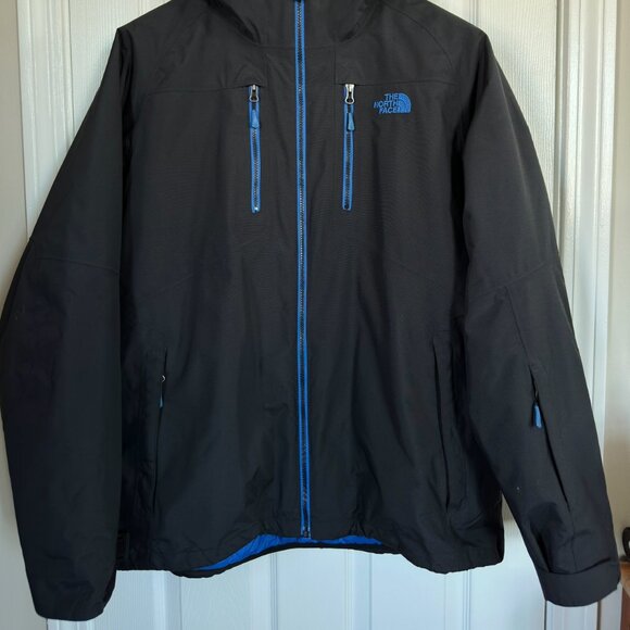 Men's North Face Triclimate Jacket, Black/Blue, XXL, Hard to Find, Lightly Used - Picture 2 of 14